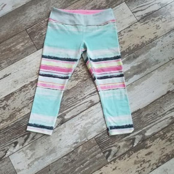 Ivivva size 12 colorful capris - Picture 1 of 4